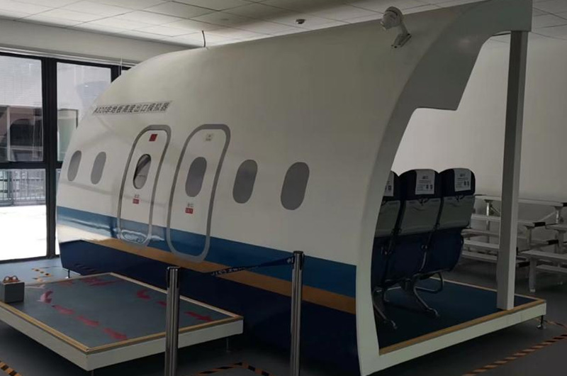 Photos of the A320 off-floor height simulator1