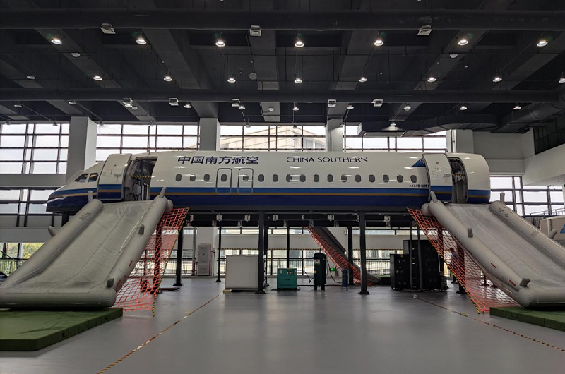 Photos from the A320 evacuation simulator